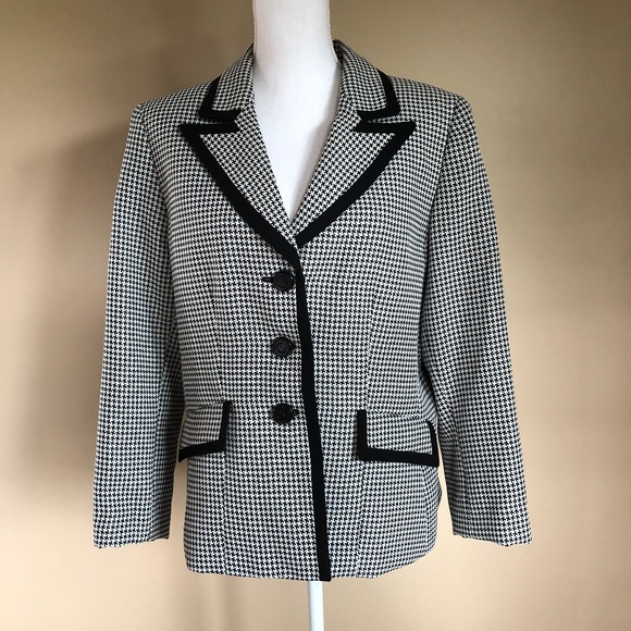Evan Picone Jackets & Blazers - Evan-Picone | Black & White Plus-Size Blazer 16